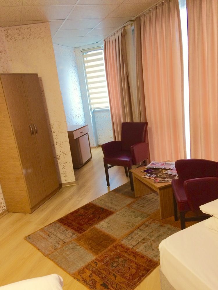 Avcilar Dedem 2 Otel 3*
